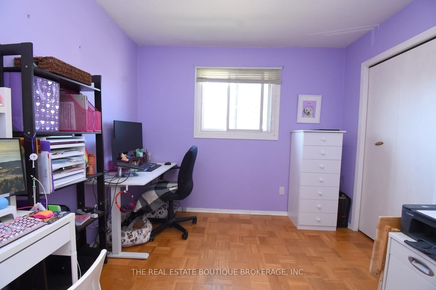 1345 Colonsay Drive thumbnail 19