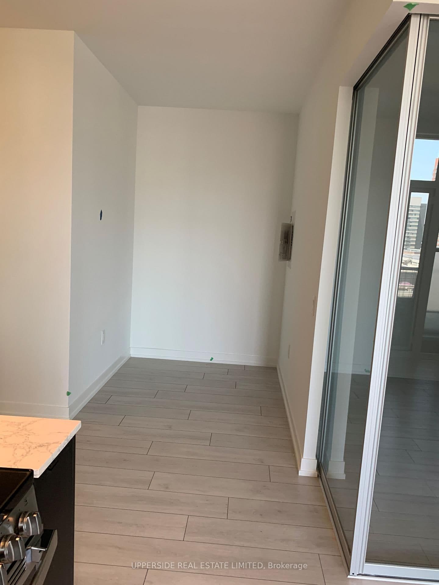 270 Dufferin Street, Unit 401 thumbnail 8