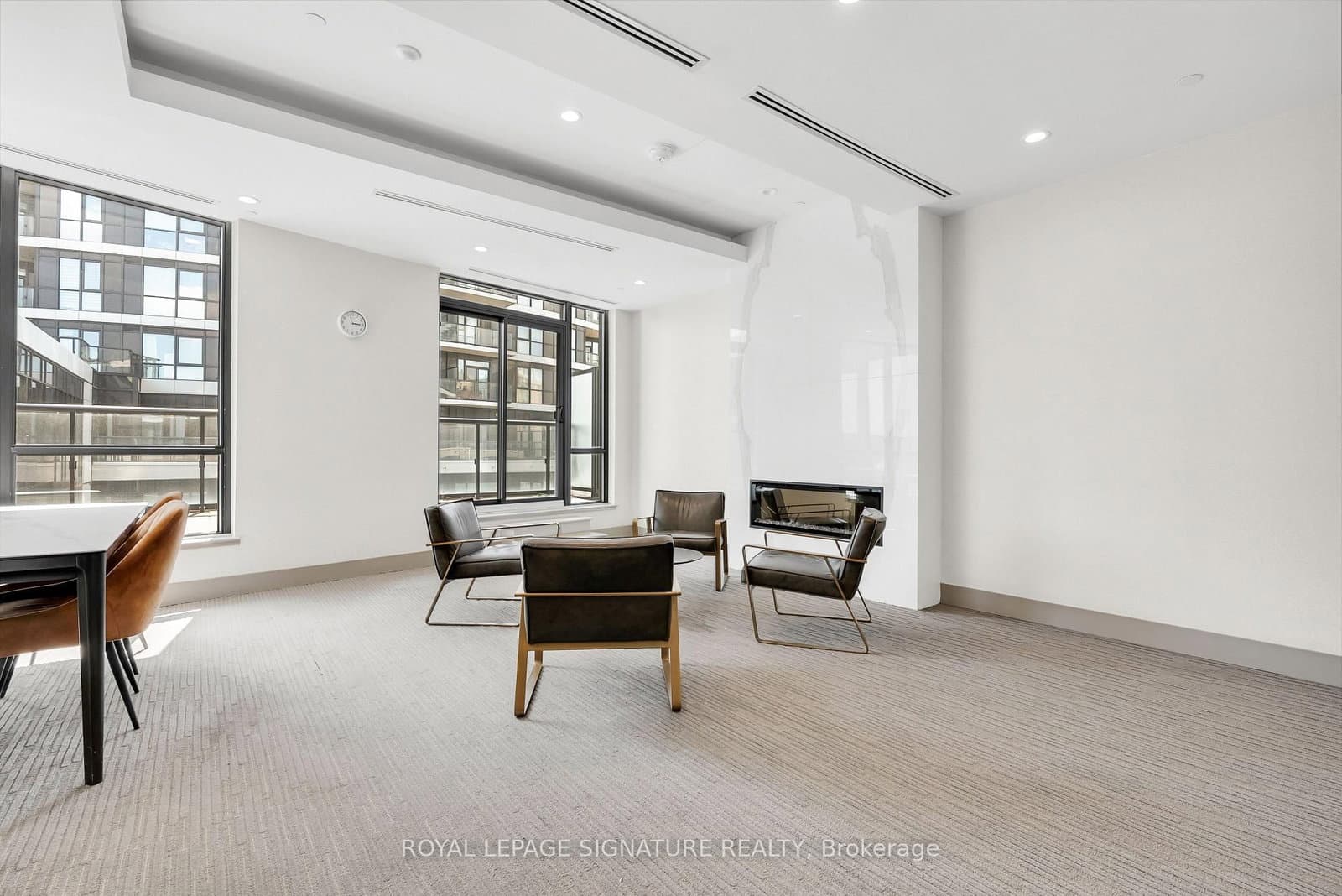 35 Watergarden Drive, Unit 218 thumbnail 29