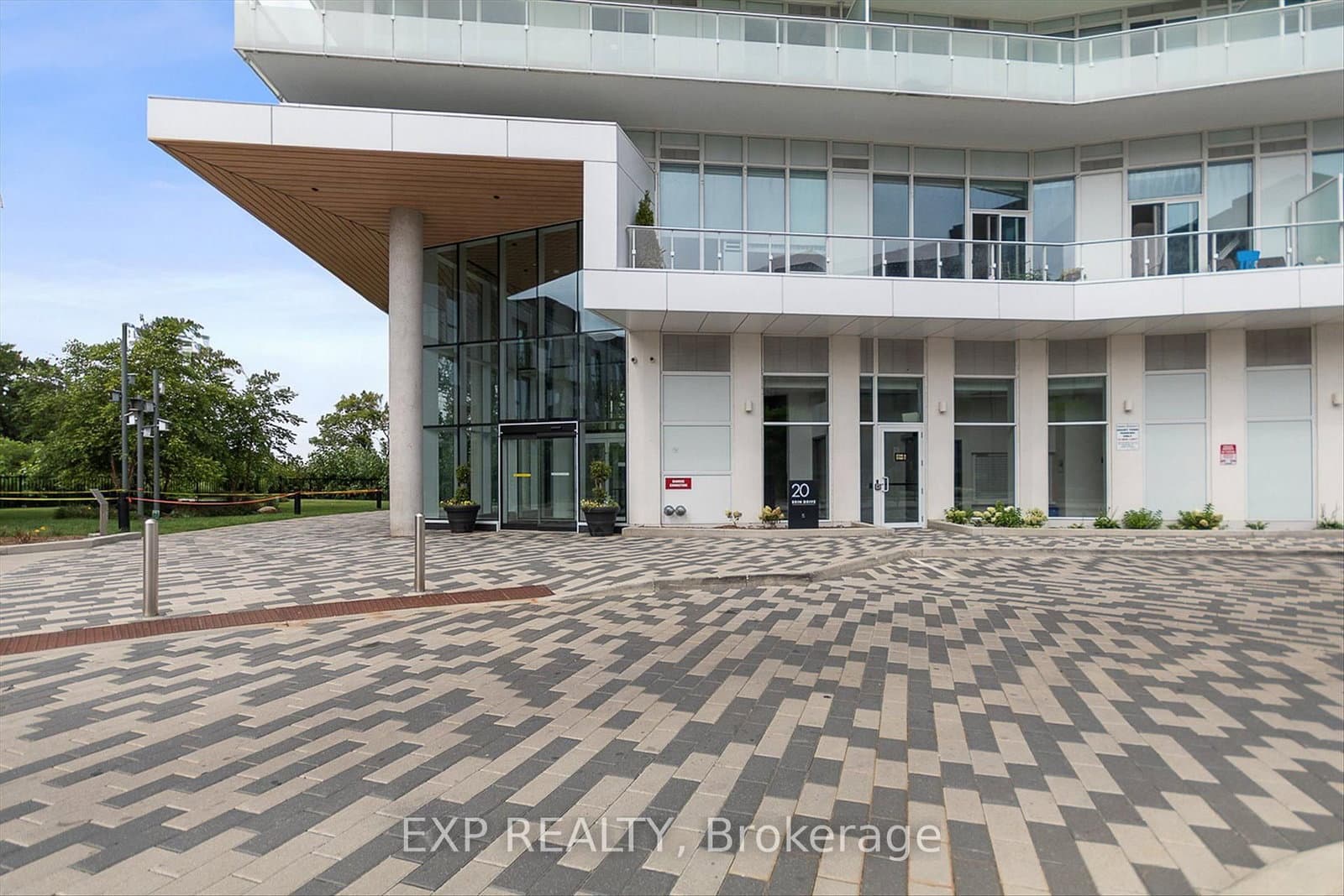 20 Brin Drive, Unit 311 thumbnail 17
