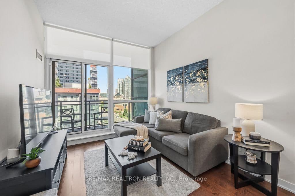 4070 Confederation Parkway, Unit 506 thumbnail 5