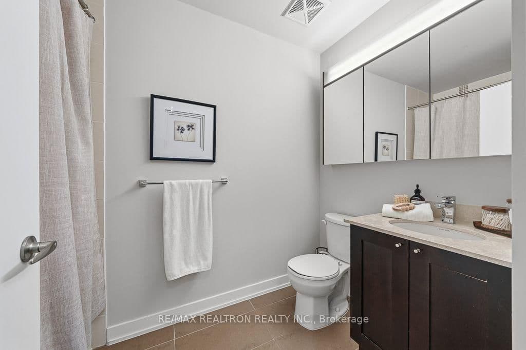 4070 Confederation Parkway, Unit 506 thumbnail 8
