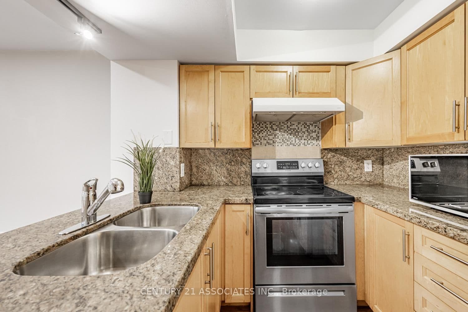 60 Barondale Drive, Unit 256 thumbnail 12