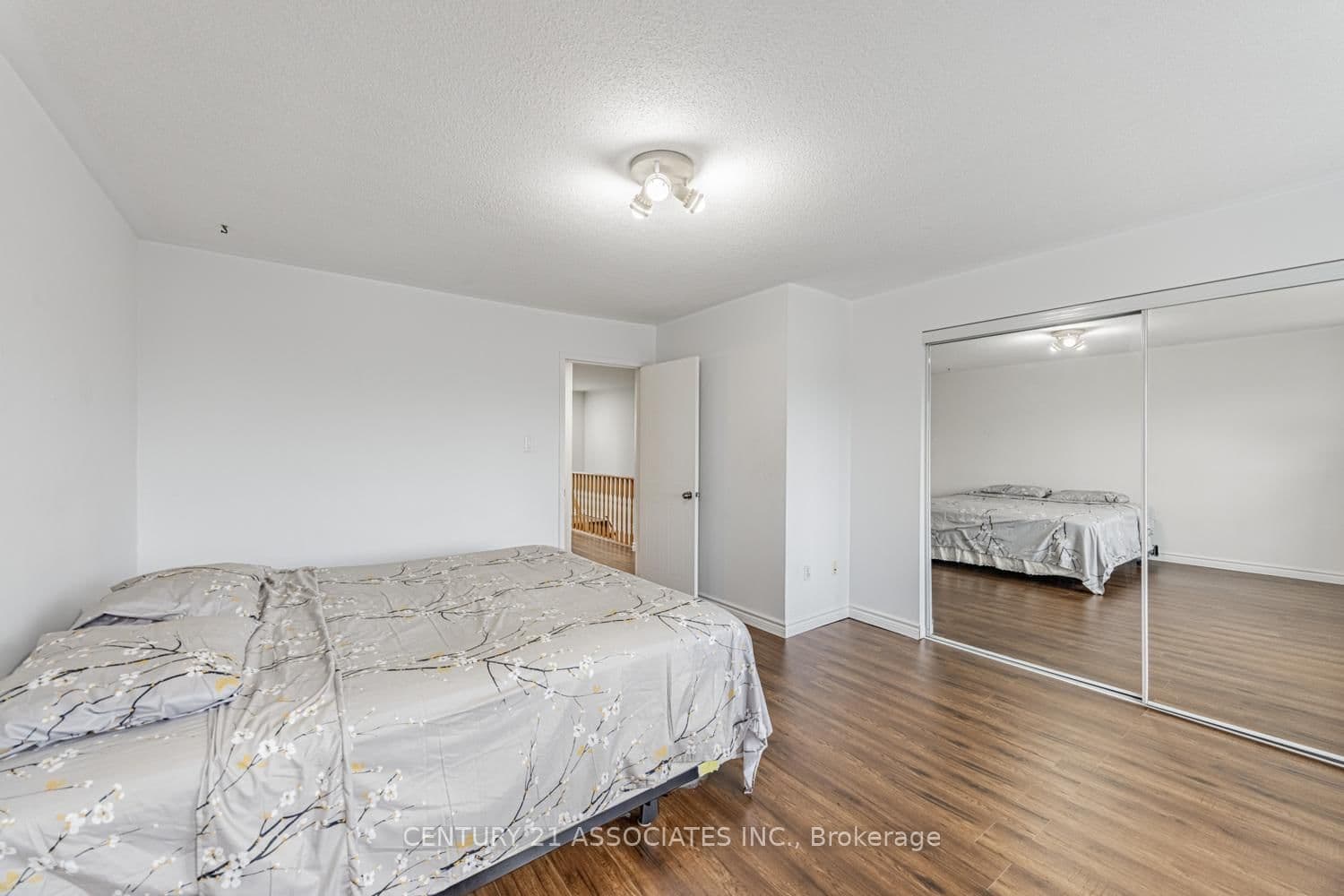 60 Barondale Drive, Unit 256 thumbnail 23