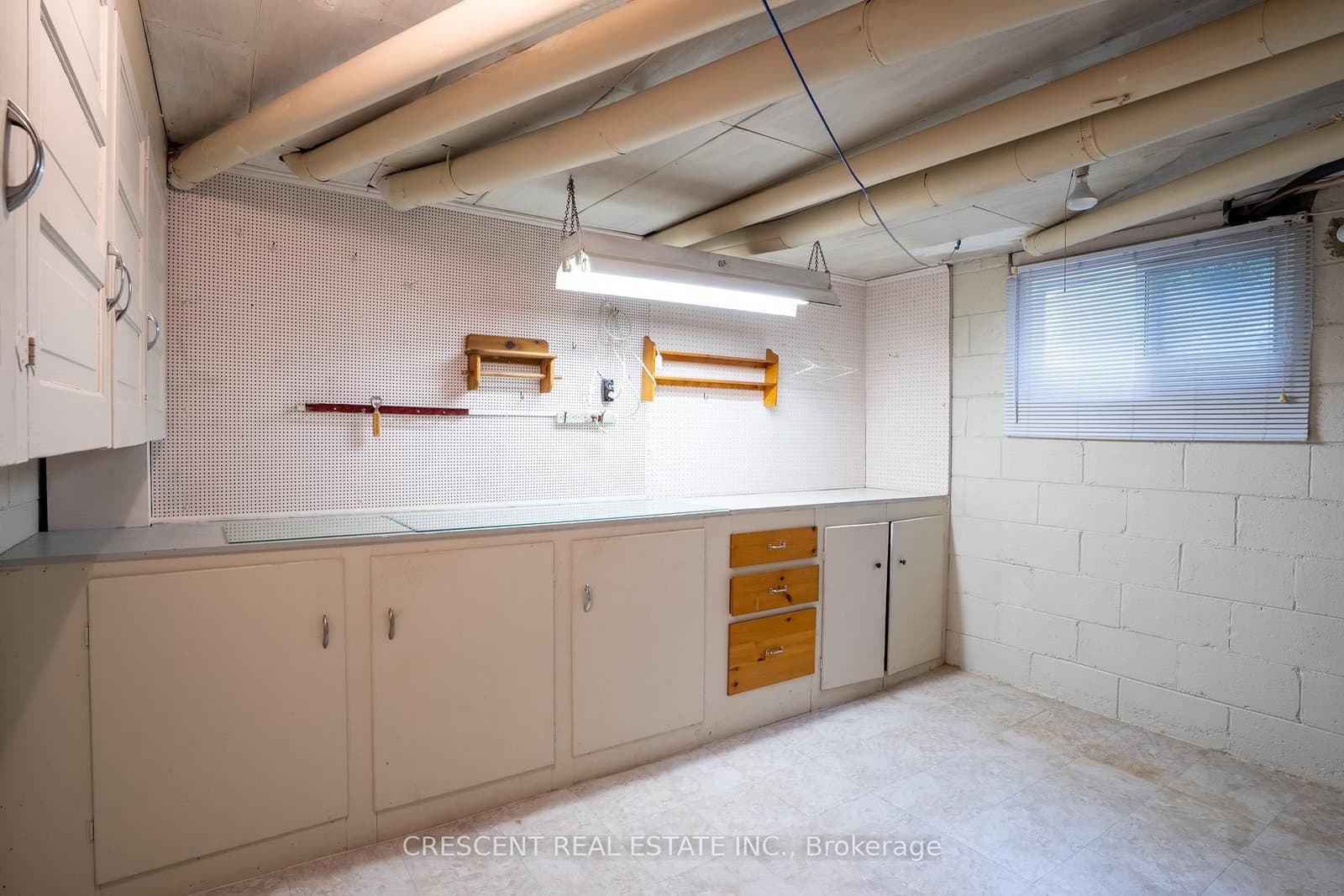 14 Claymore Drive, Unit LOWER thumbnail 9