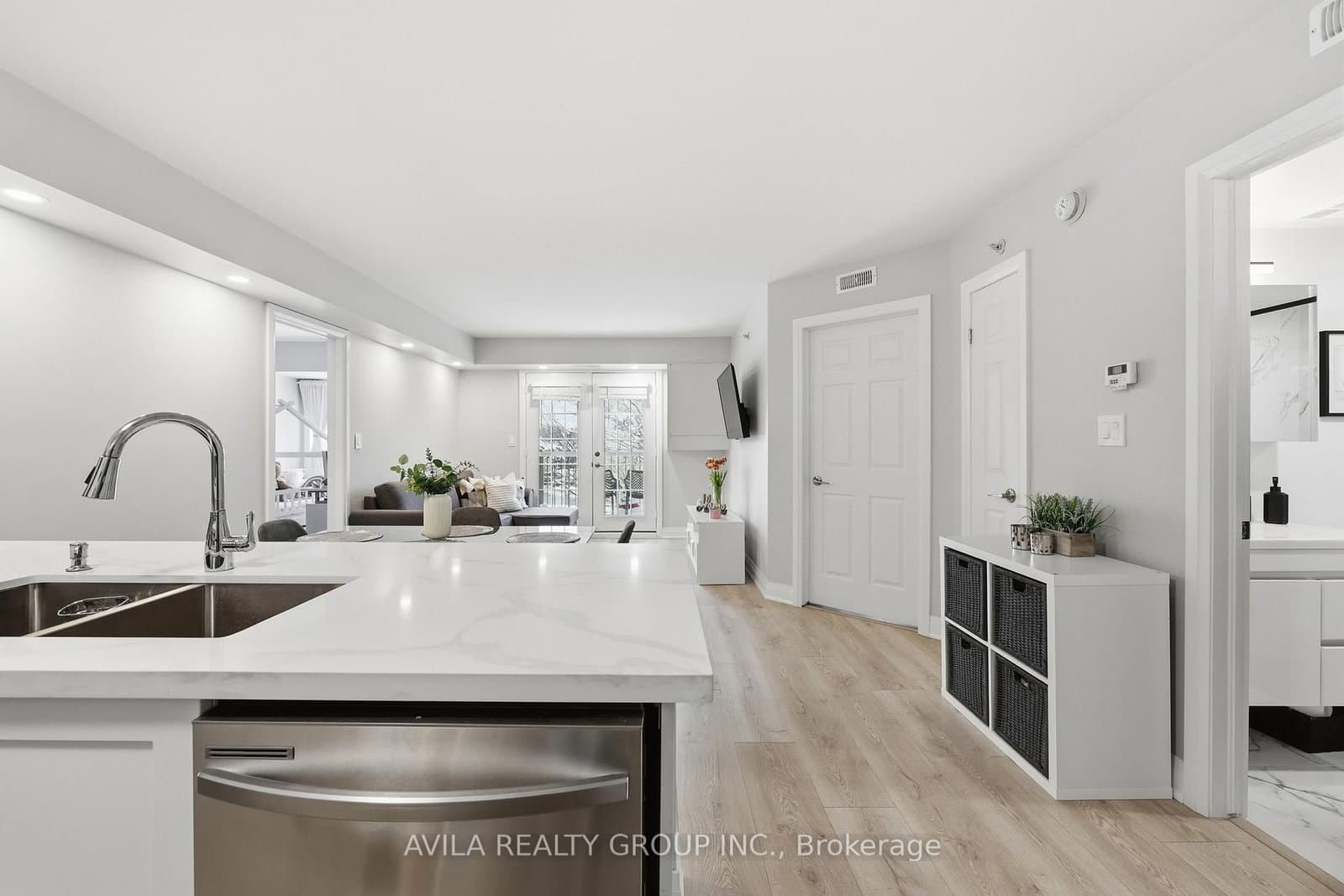 1460 Bishops Gate, Unit 203 thumbnail 6