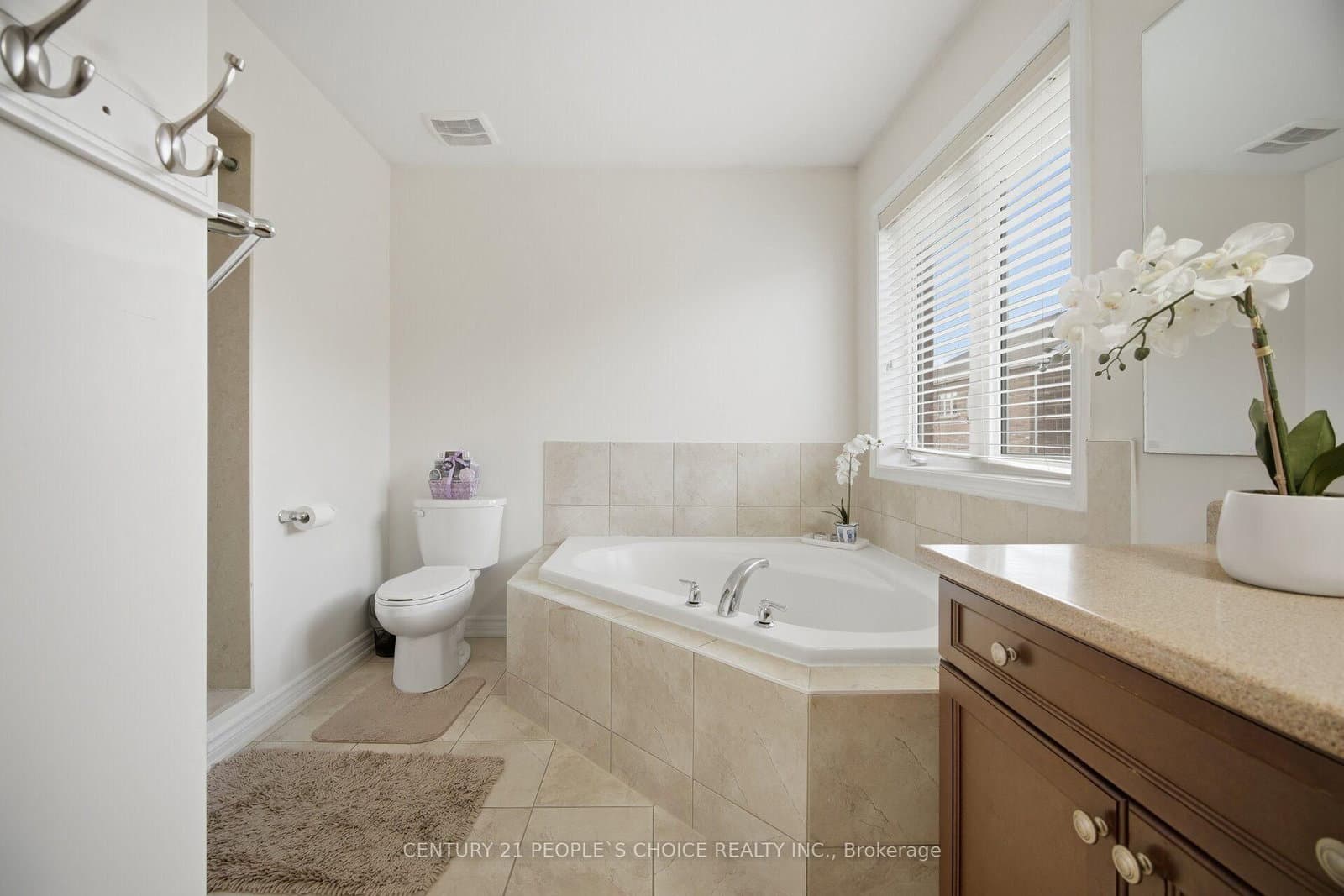 96 Enford Crescent thumbnail 25