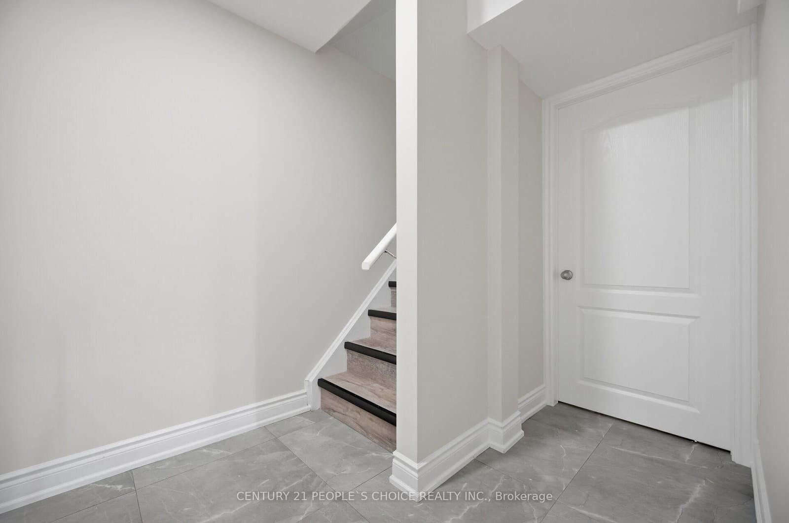 96 Enford Crescent thumbnail 36