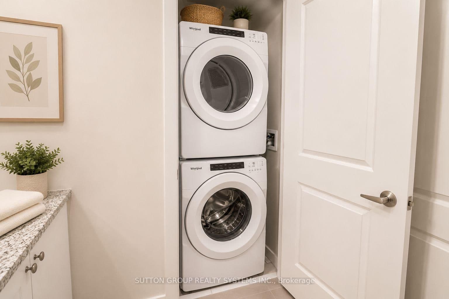 38 Annie Craig Drive, Unit 609 thumbnail 11
