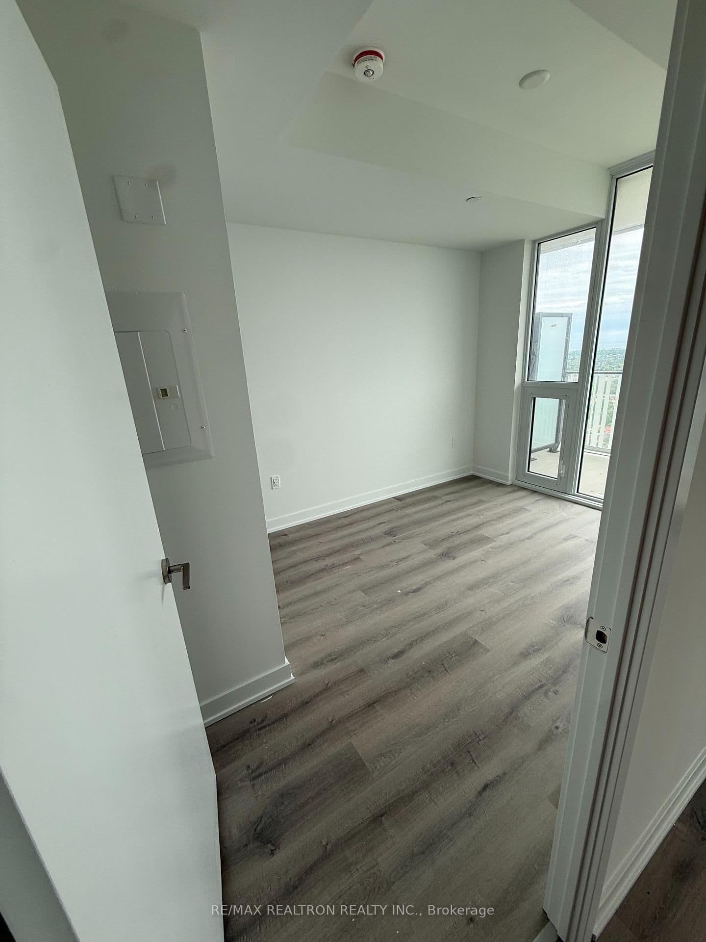 1 Fairview Road, Unit 2912 thumbnail 5