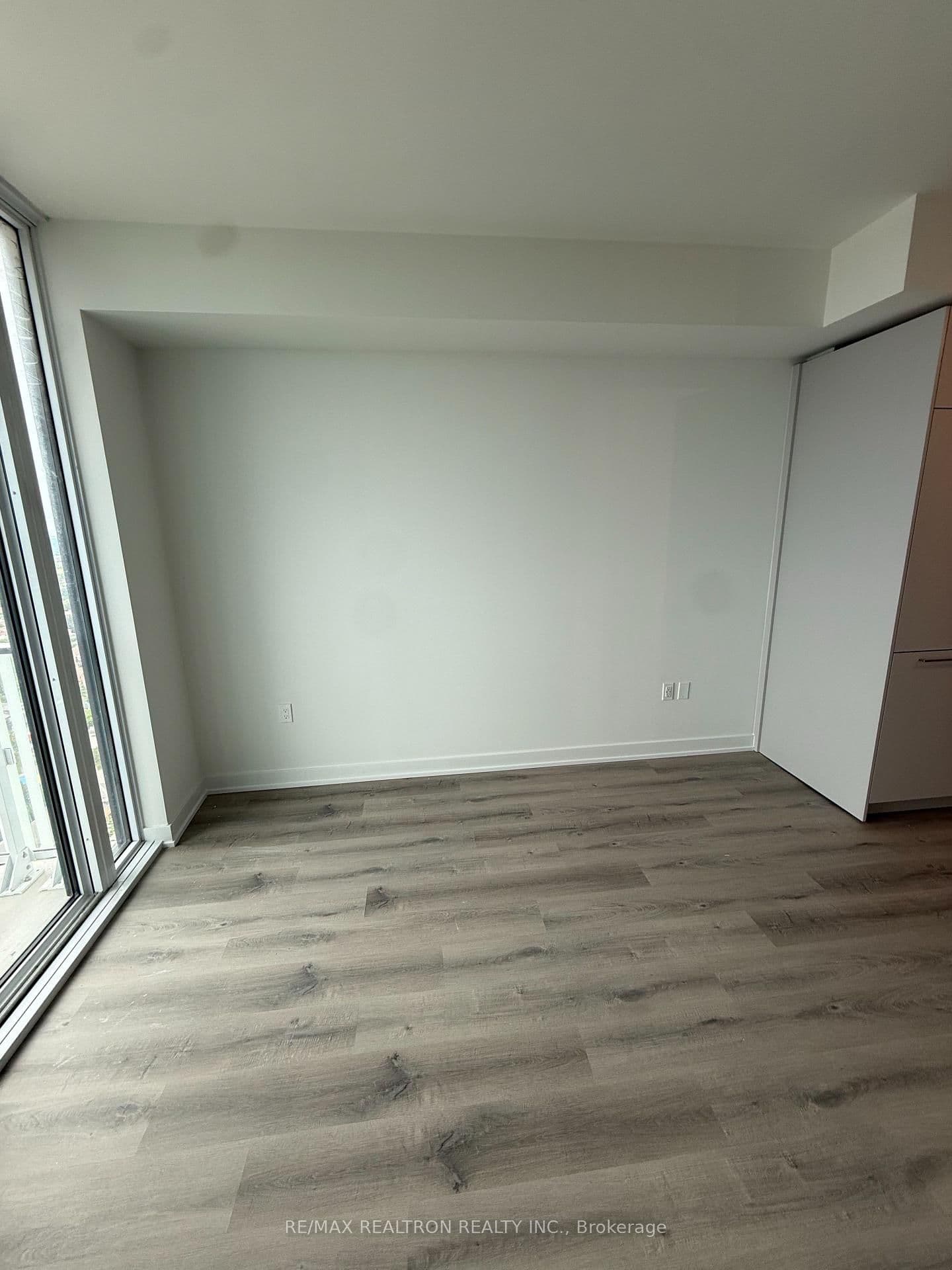 1 Fairview Road, Unit 2912 thumbnail 9