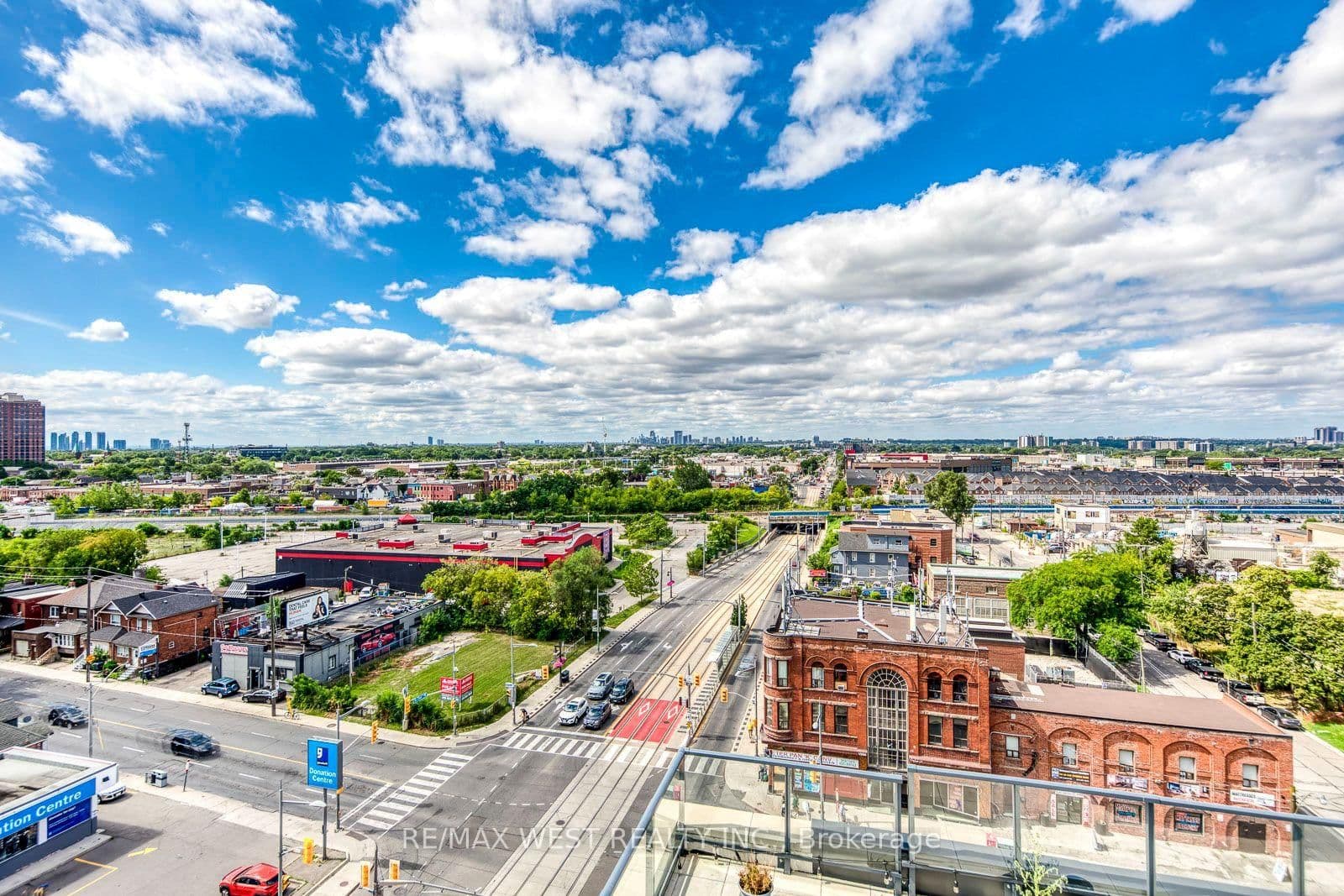 1808 St. Clair Avenue W, Unit 910 thumbnail 31
