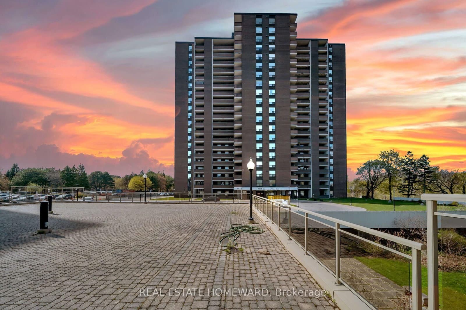 1515 Lakeshore Road E, Unit 1505 thumbnail 30