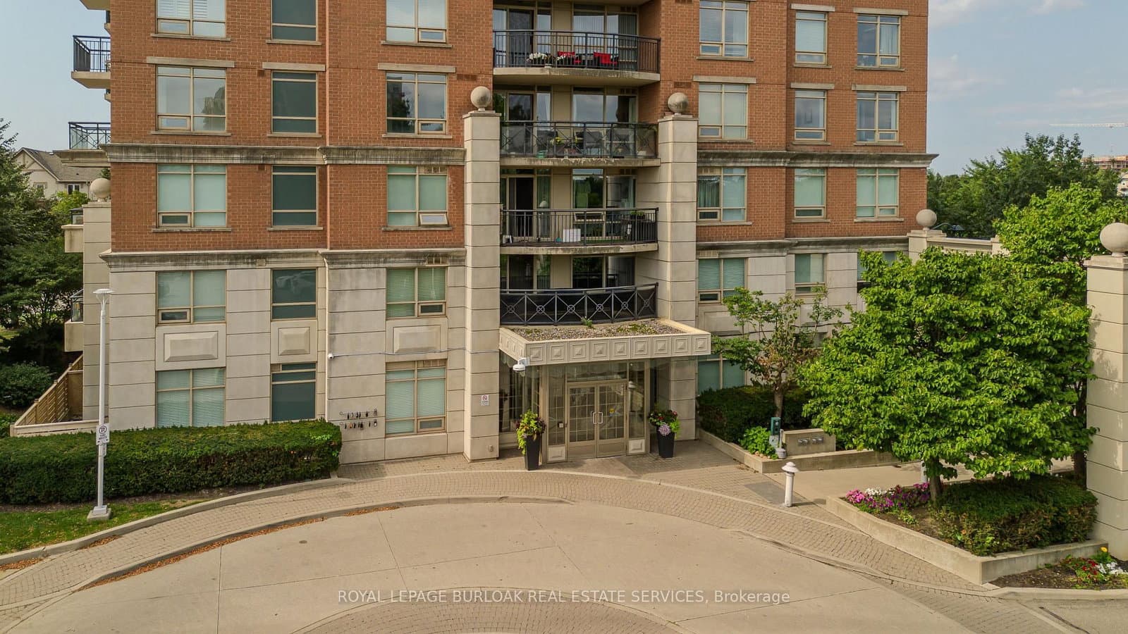 2325 Central Park Drive, Unit 709 thumbnail 4