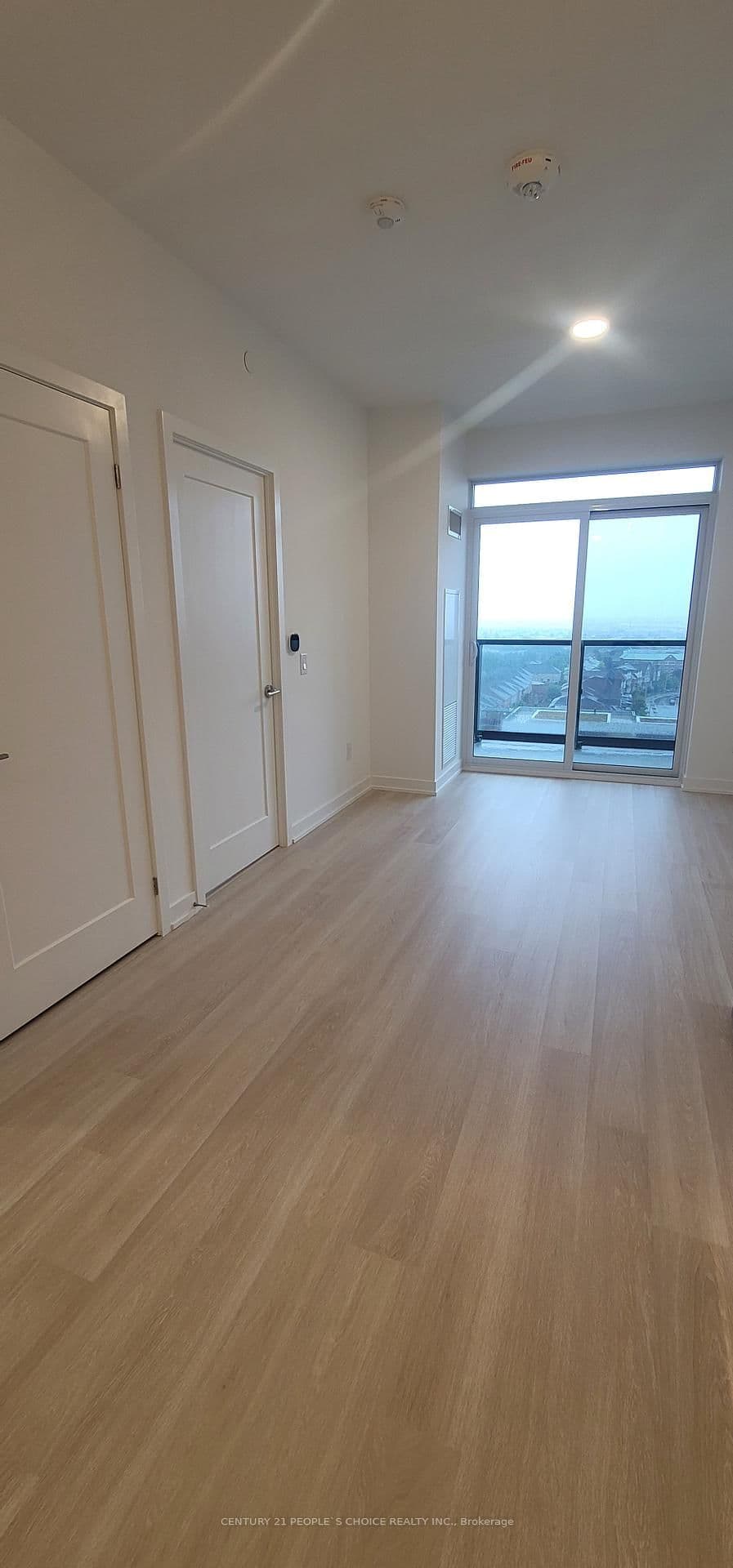 5105 Hurontario Street, Unit 1112 thumbnail 8