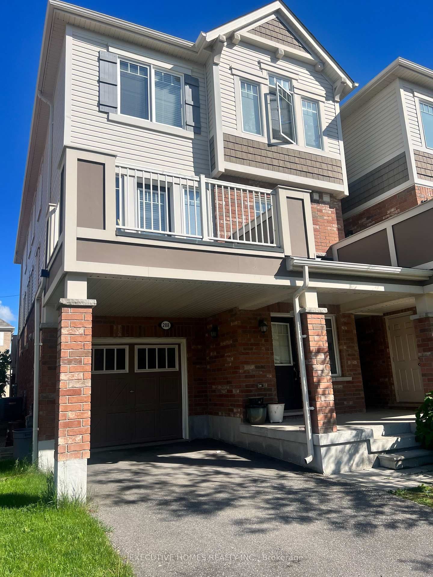 288 Reis Place