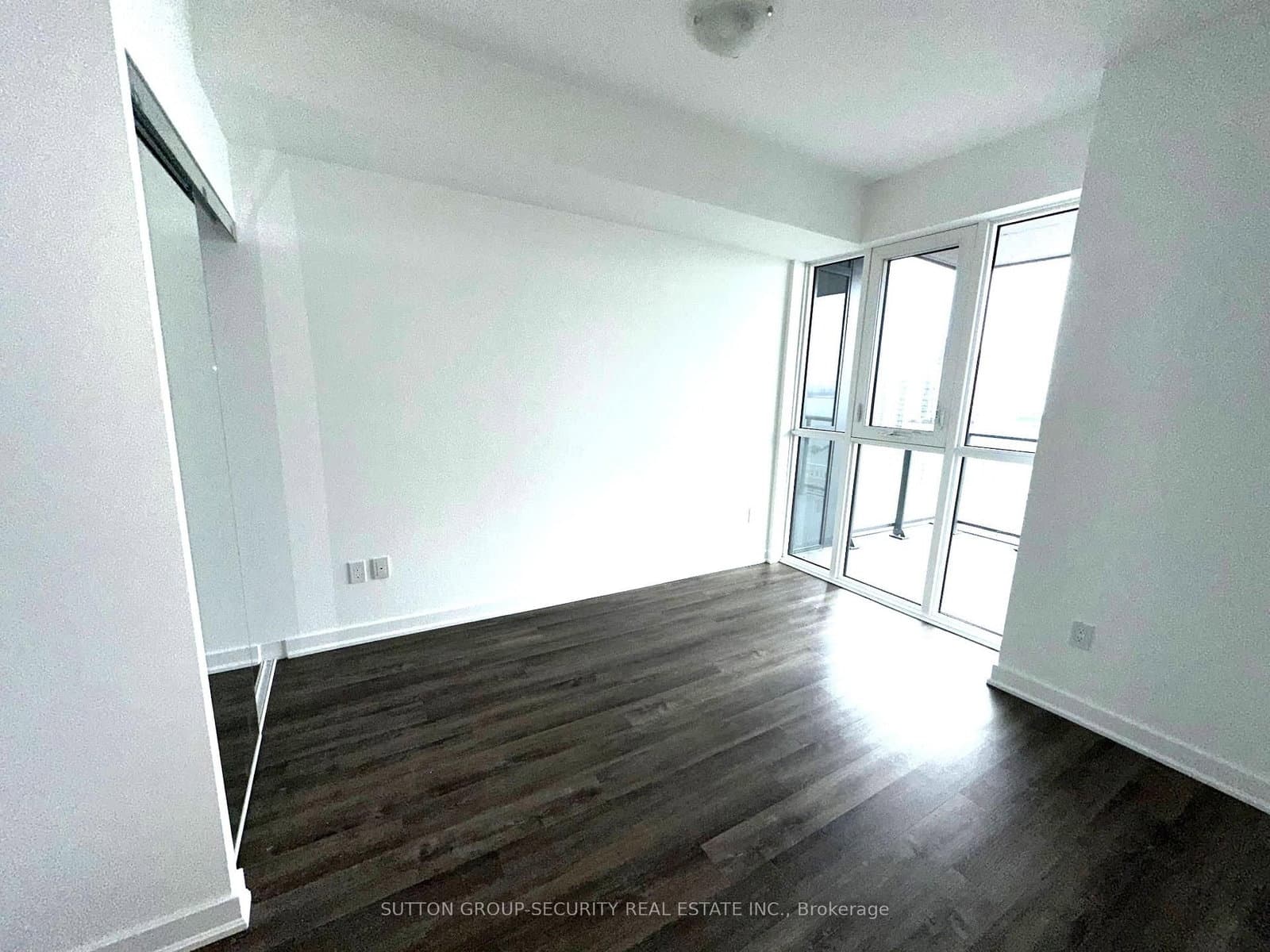 2007 James Street, Unit 1304 thumbnail 6