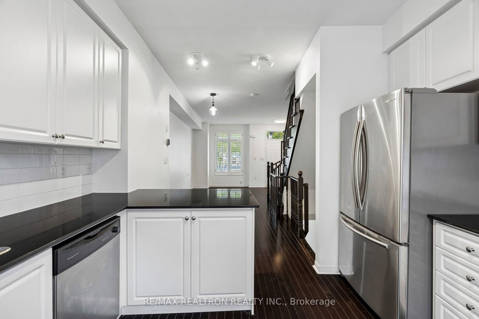97 The Queensway, Unit 35 thumbnail 14