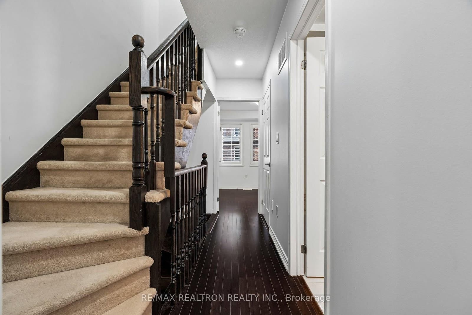 97 The Queensway, Unit 35 thumbnail 28
