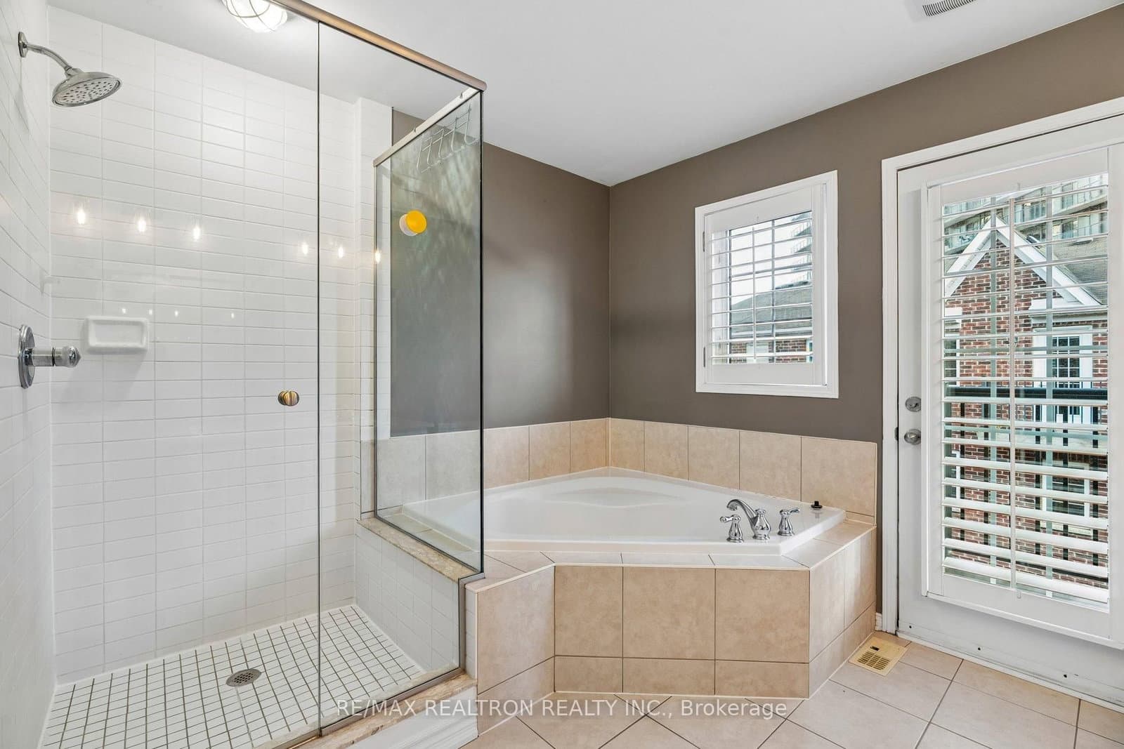 97 The Queensway, Unit 35 thumbnail 35