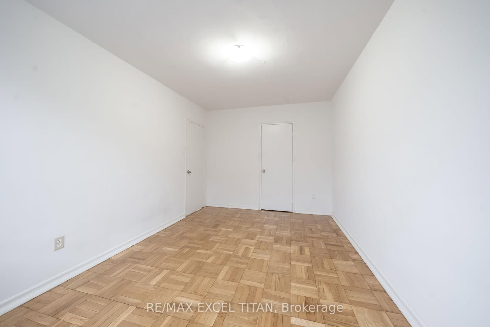 2507 Eglinton Avenue W, Unit 103 thumbnail 7