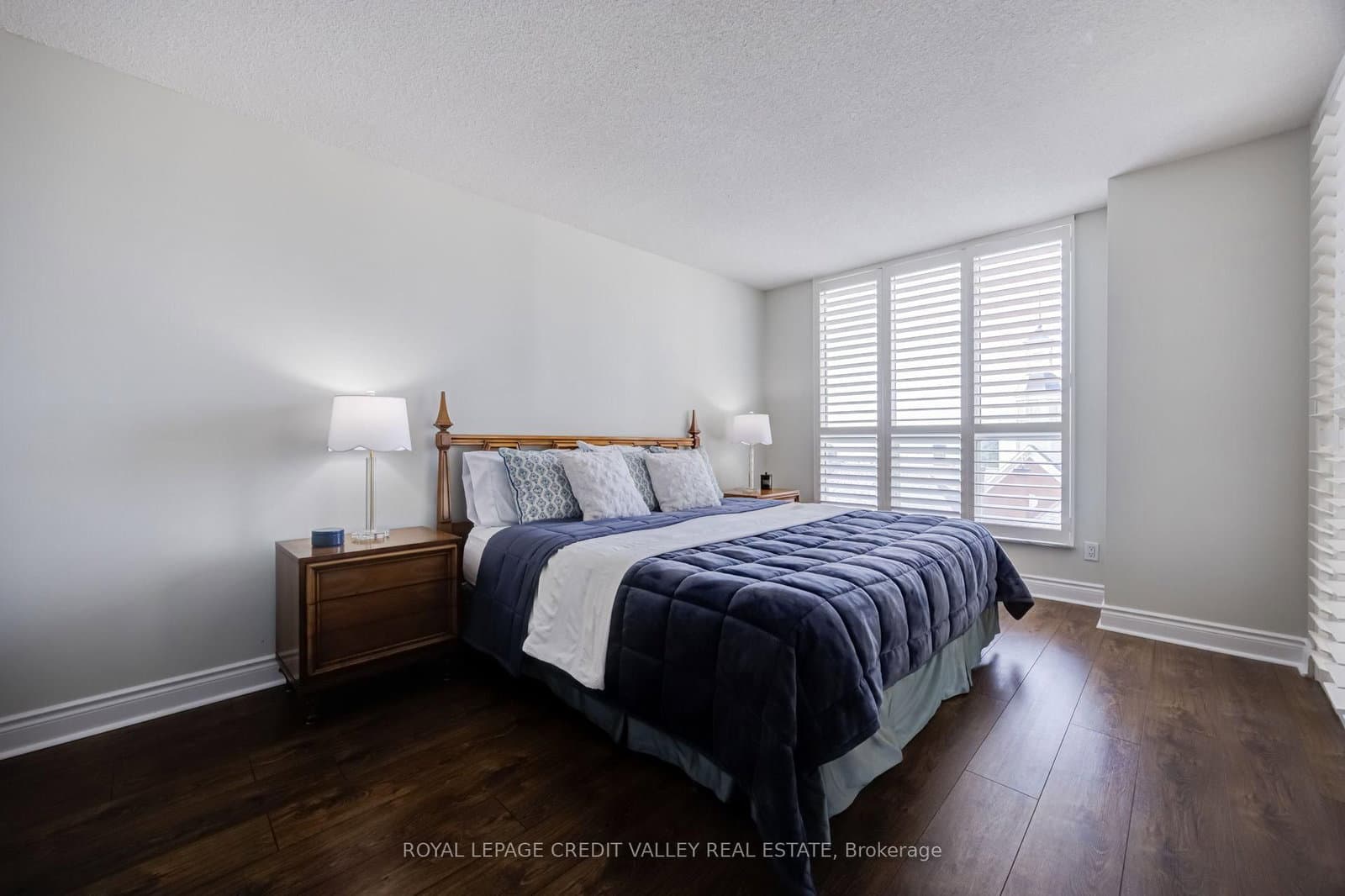 2287 Lake Shore Boulevard W, Unit 501 thumbnail 18