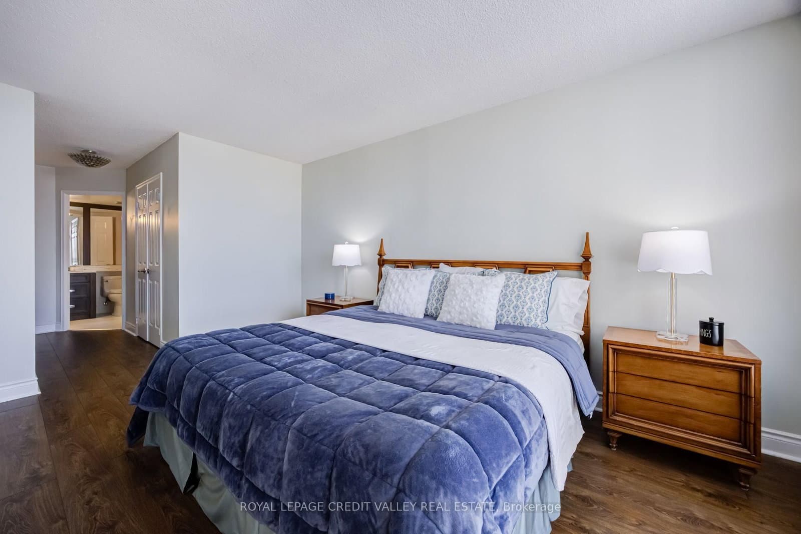 2287 Lake Shore Boulevard W, Unit 501 thumbnail 19