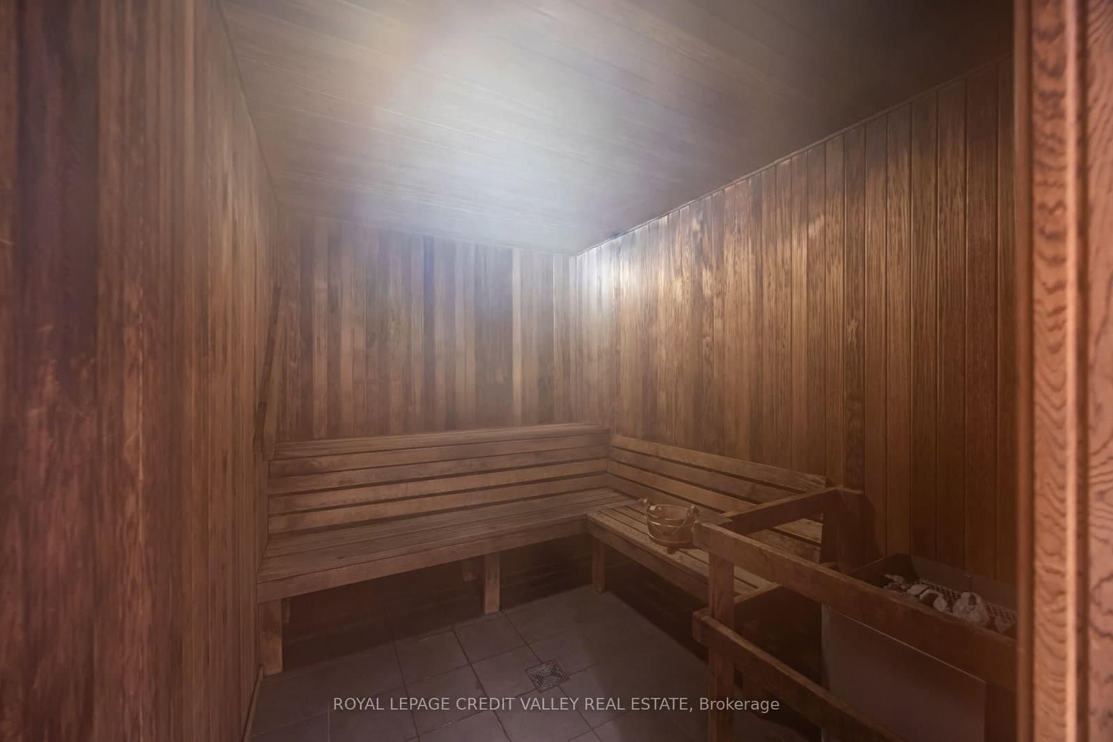 2287 Lake Shore Boulevard W, Unit 501 thumbnail 36