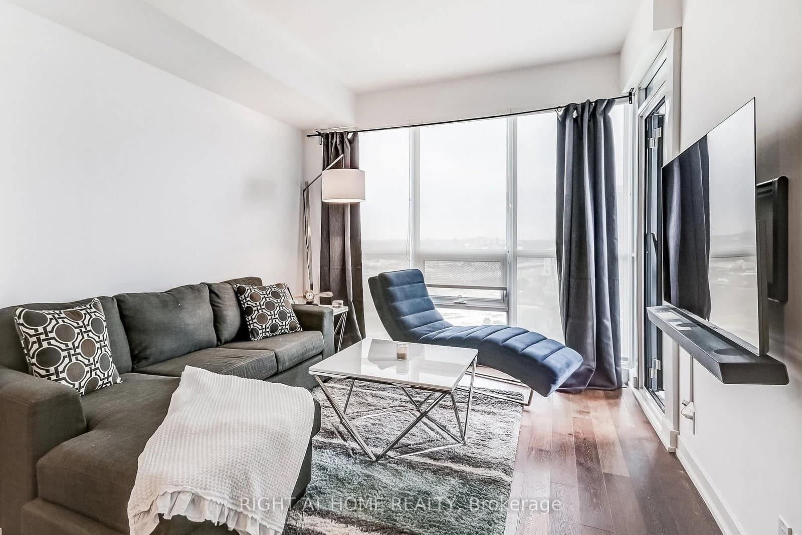 2212 Lake Shore Boulevard W, Unit 2710 - Image 1