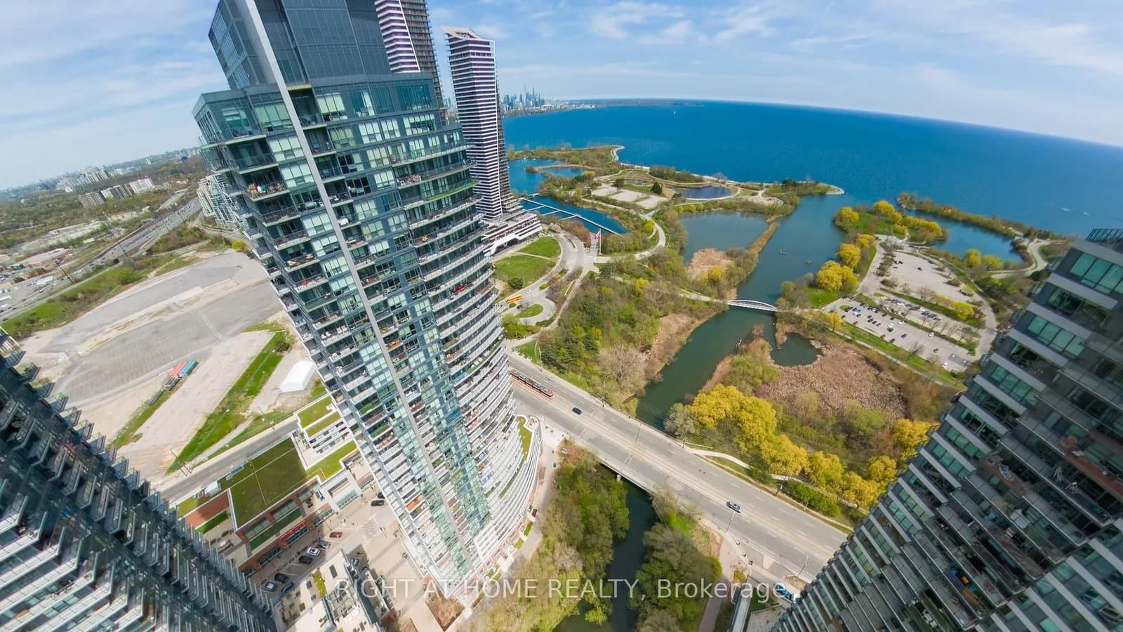 2212 Lake Shore Boulevard W, Unit 2710 thumbnail 20