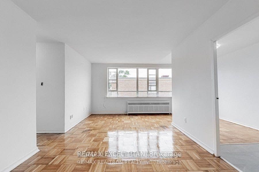 2515 Eglinton Avenue W, Unit G4 thumbnail 7