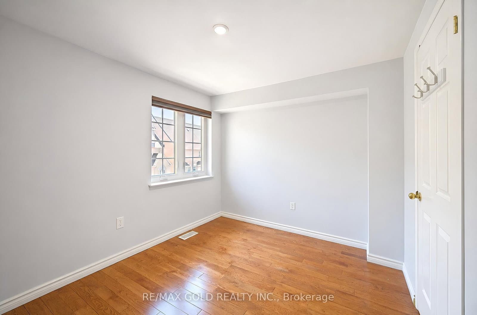 80 Strathaven Drive, Unit 53 thumbnail 27