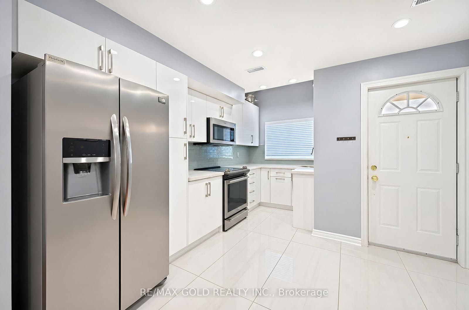 80 Strathaven Drive, Unit 53 thumbnail 8