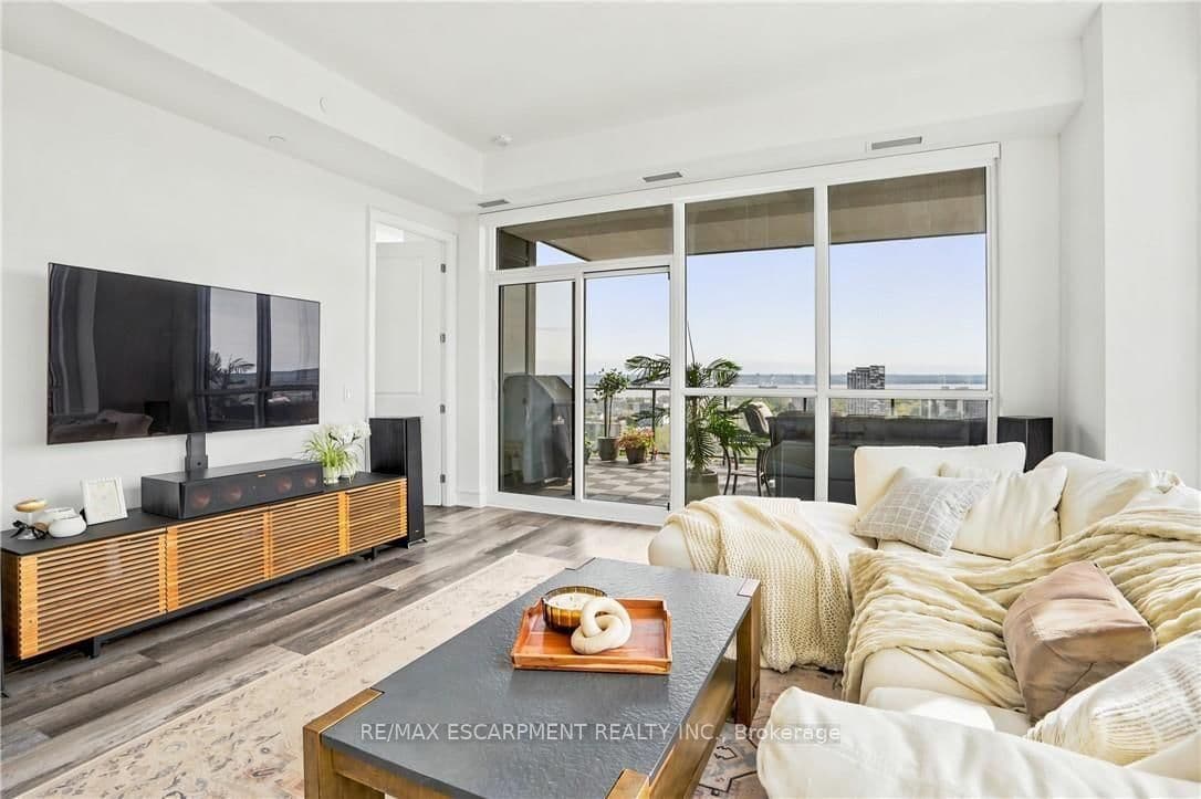 2007 JAMES Street, Unit 2004 thumbnail 12
