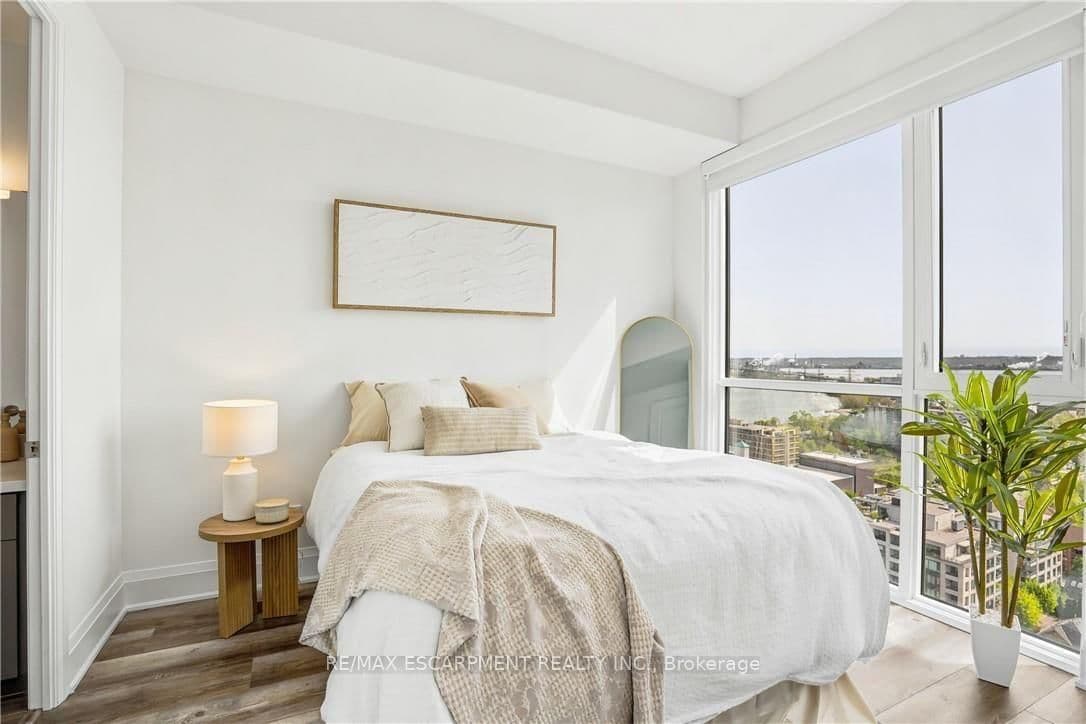 2007 JAMES Street, Unit 2004 thumbnail 17