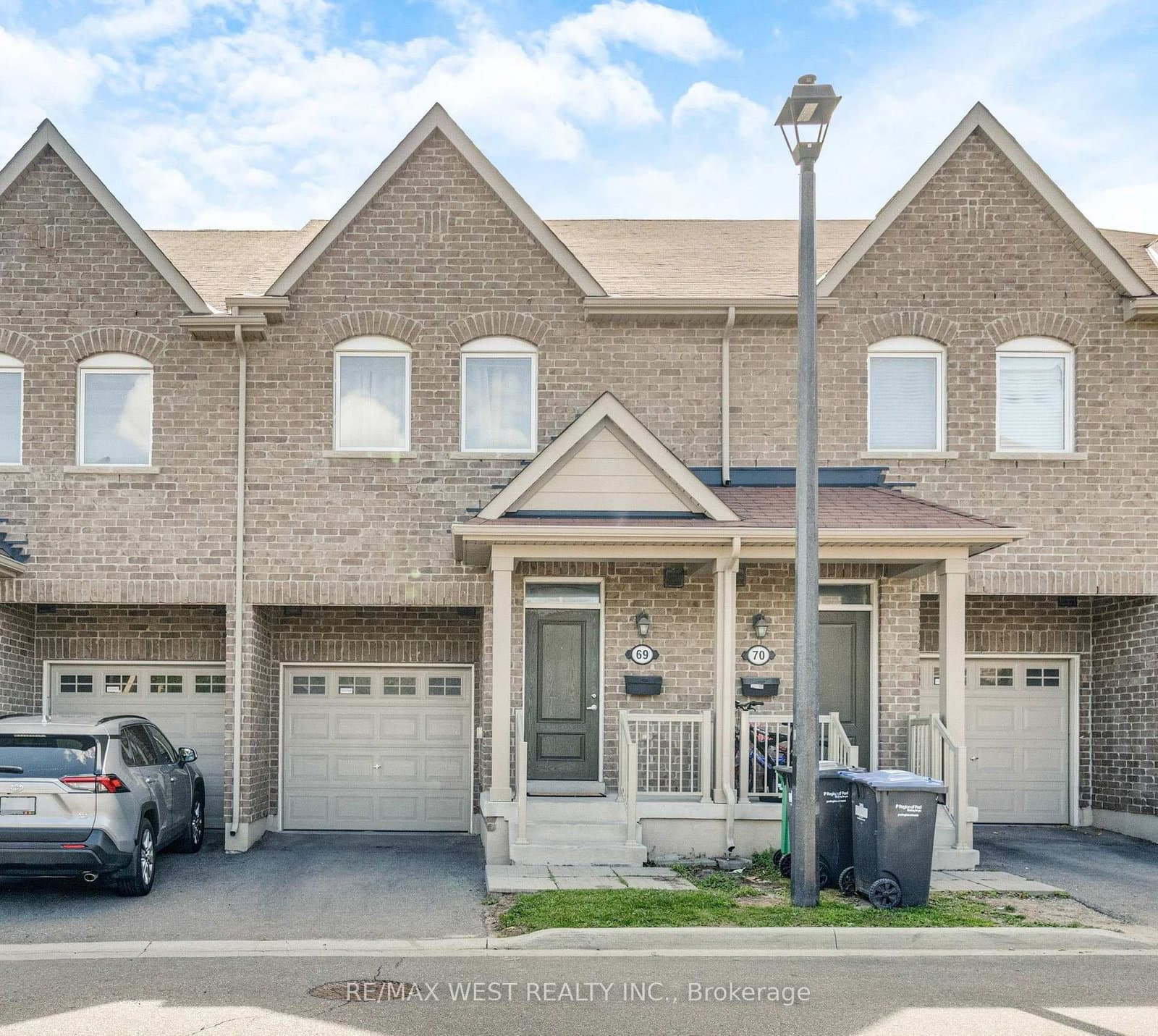 50 Edinburgh Drive, Unit 69 - Image 1