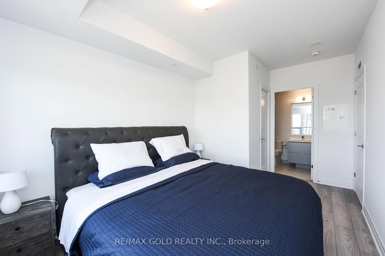 36 Elm Drive, Unit 3209 thumbnail 28