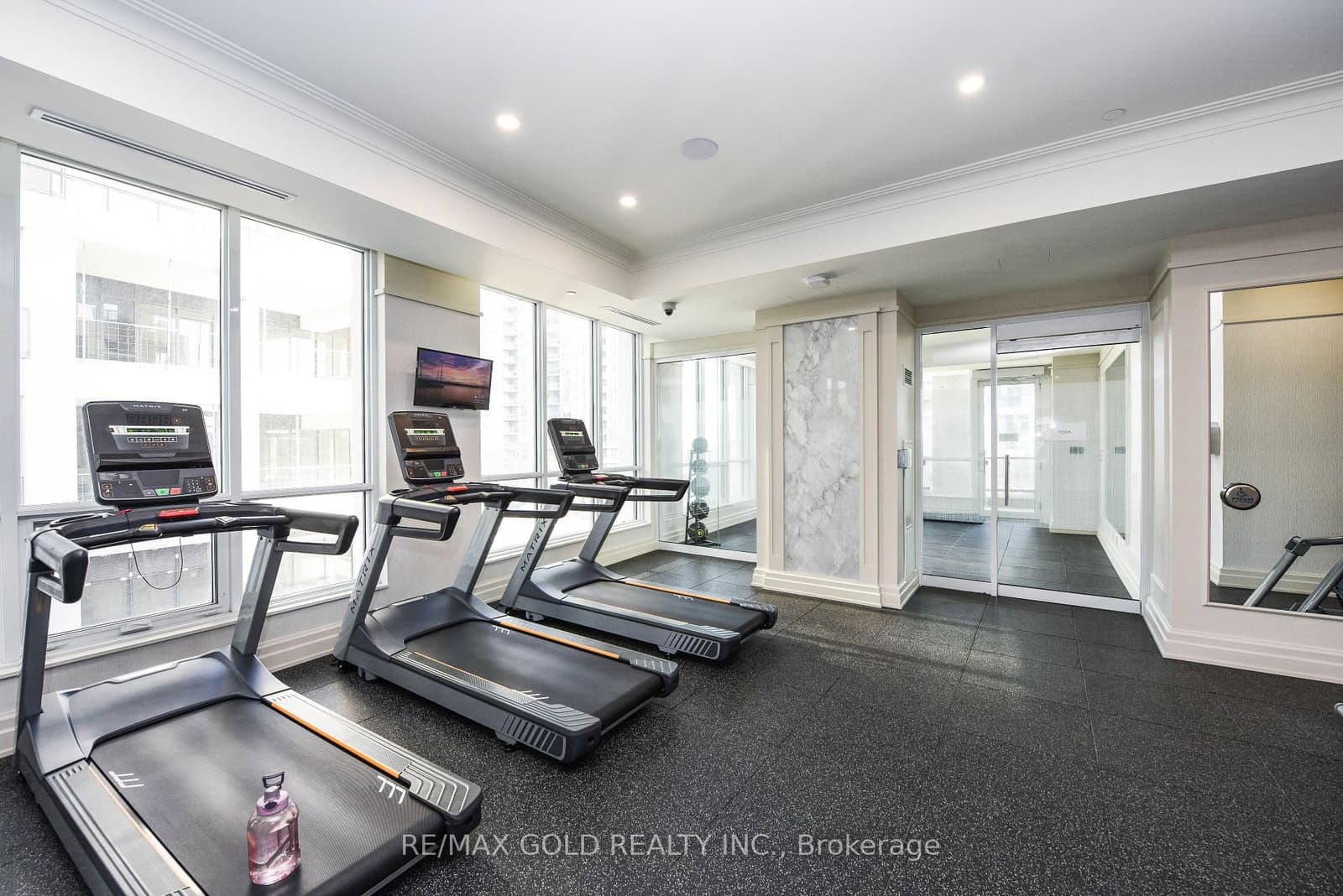 36 Elm Drive, Unit 3209 thumbnail 48