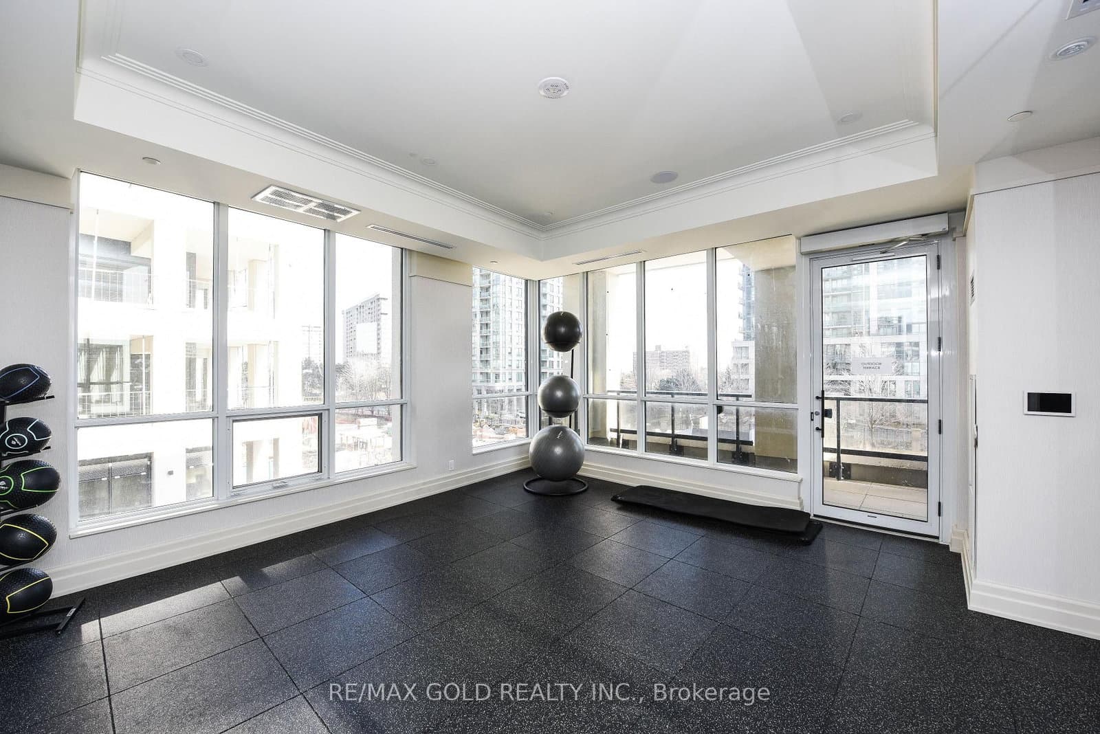 36 Elm Drive, Unit 3209 thumbnail 49
