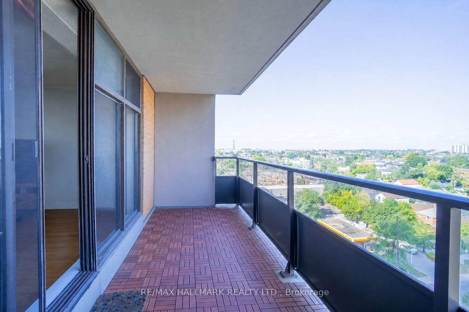 135 Marlee Avenue, Unit 1103 thumbnail 17
