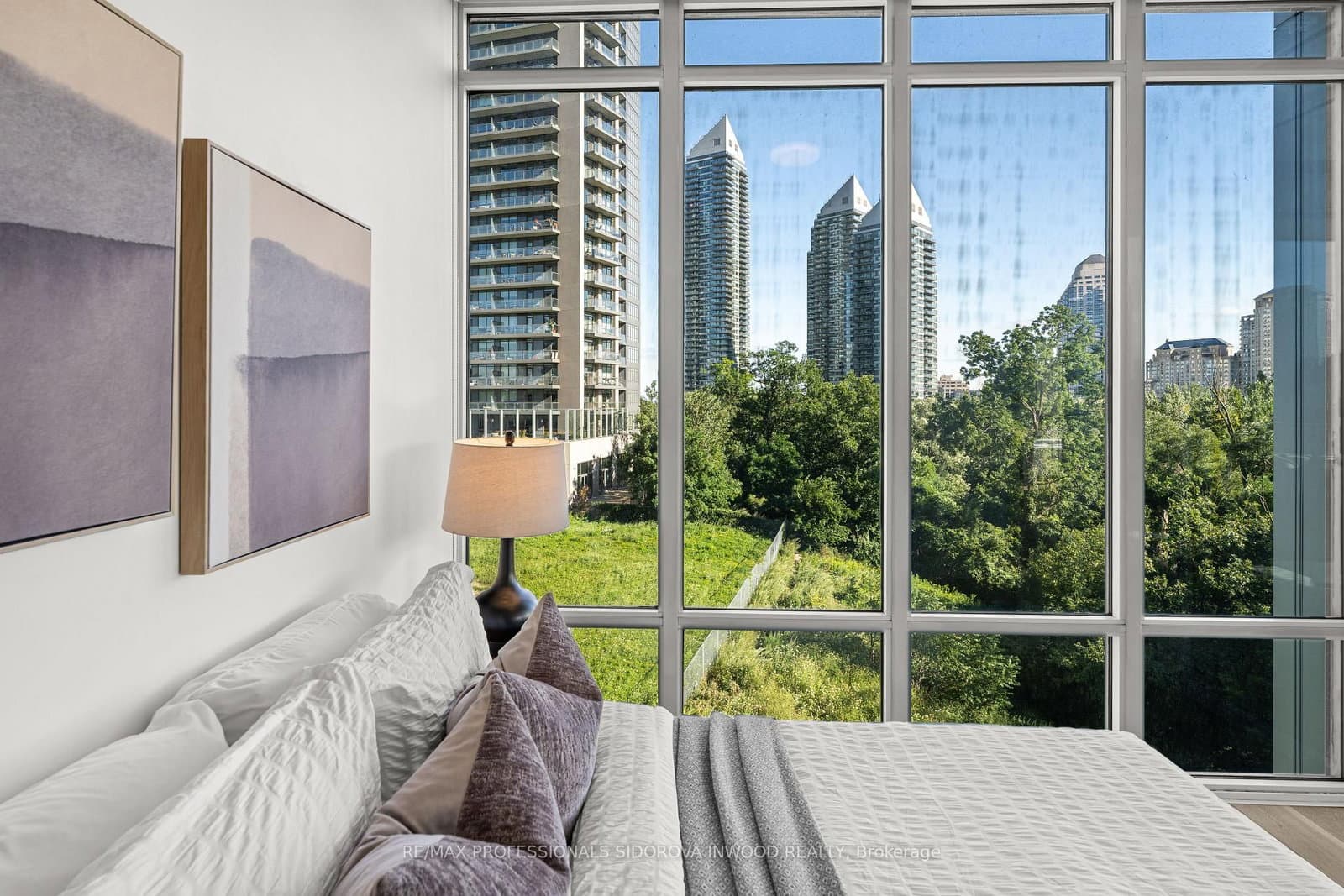 88 Park Lawn Road, Unit 305 thumbnail 18