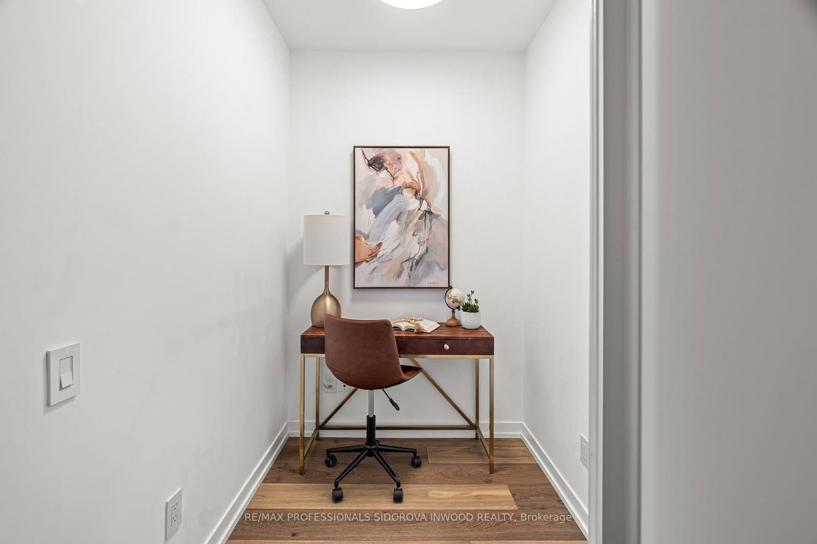 88 Park Lawn Road, Unit 305 thumbnail 21