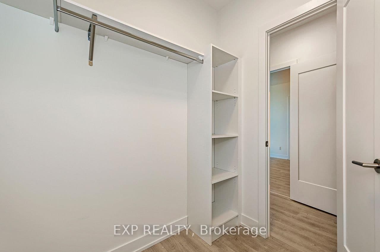 25 Cordova Avenue, Unit 514 thumbnail 17
