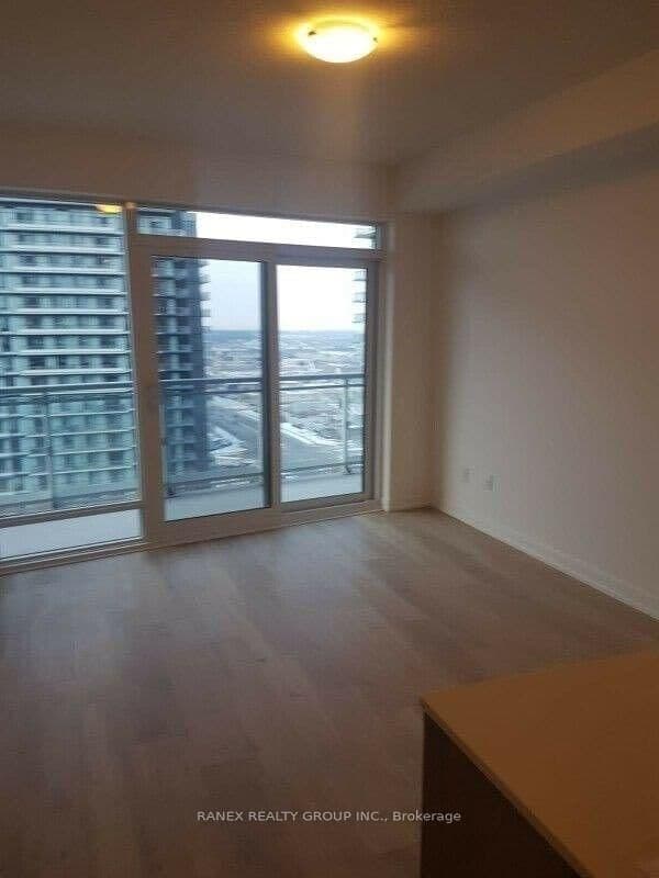 2520 Eglinton Avenue W, Unit 1818 thumbnail 8