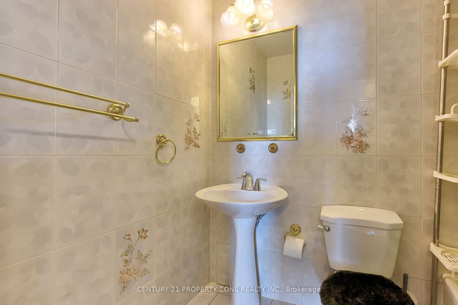 3025 Queen Frederica Drive E, Unit 907 thumbnail 22