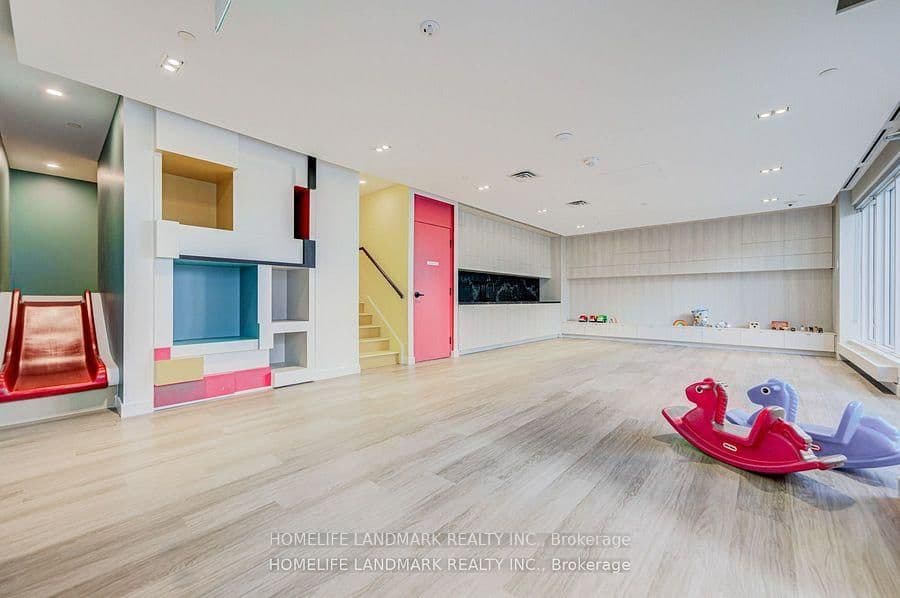 4065 Confederation Parkway, Unit 1808 thumbnail 27