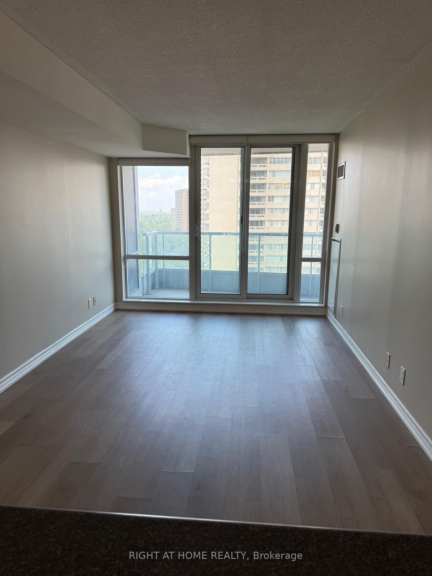 1 Elm Drive, Unit 1212 thumbnail 14