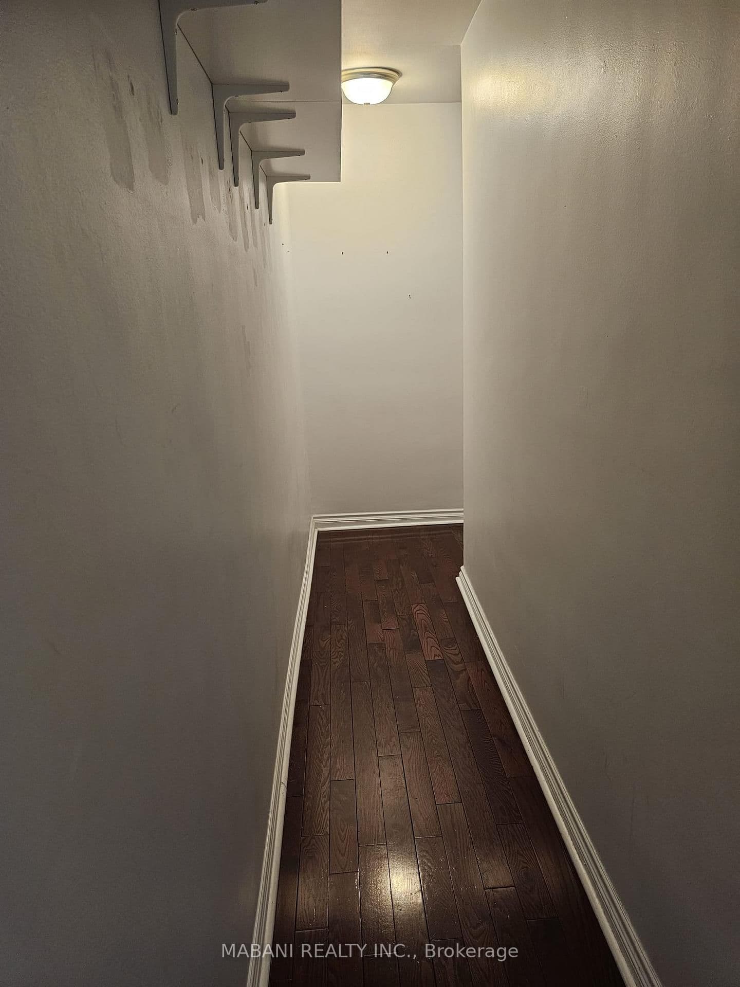 414 Roncesvalles Avenue thumbnail 9