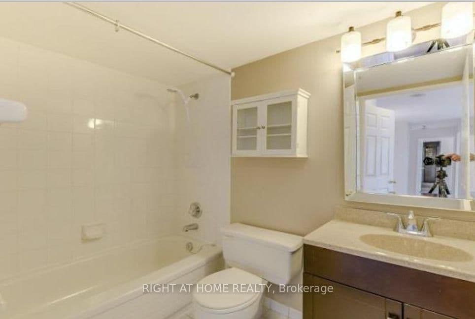 400 Webb Drive, Unit 905 thumbnail 12