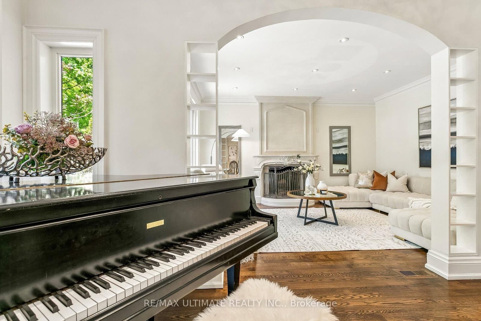 73 Bonnyview Drive - Image 1
